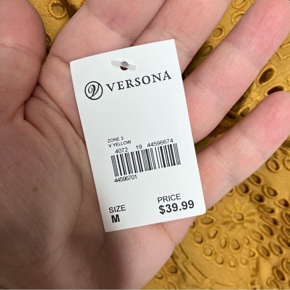 Versona eyelet romper mustard yellow size medium - Picture 6 of 9